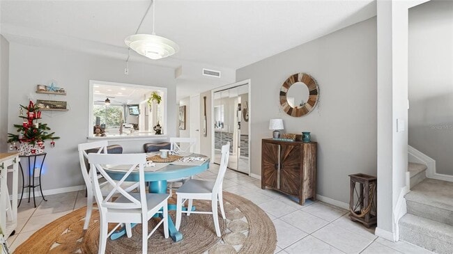 Building Photo - 318 Windrush Blvd