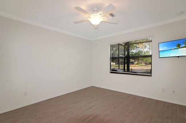 Building Photo - Gran Paradiso Annual Villa for Rent