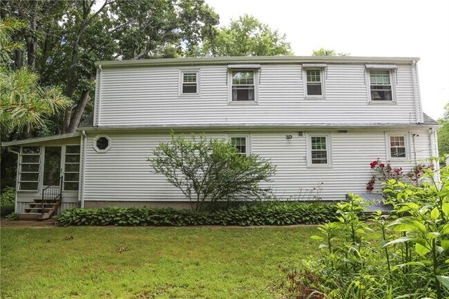 Building Photo - 275 Eddie Dowling Hwy