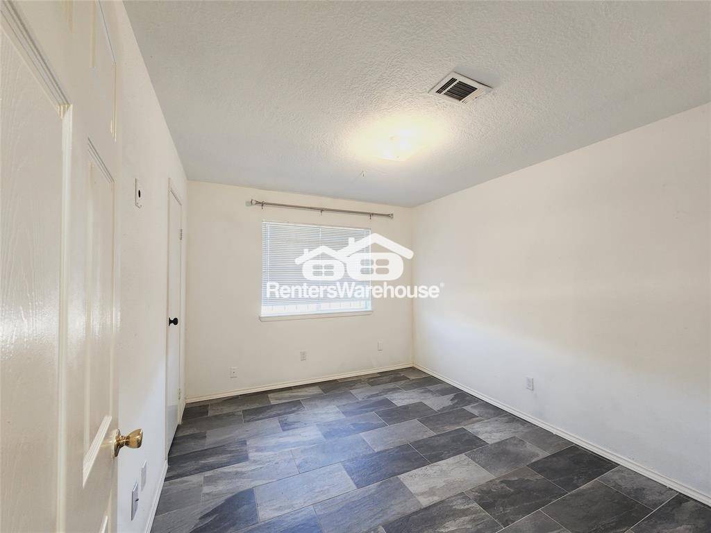 Building Photo - 1619 Merton Dr
