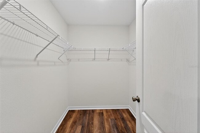 Building Photo - 3842 Hampstead Ln