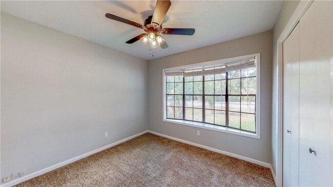 Building Photo - 1304 Merry Oaks Dr