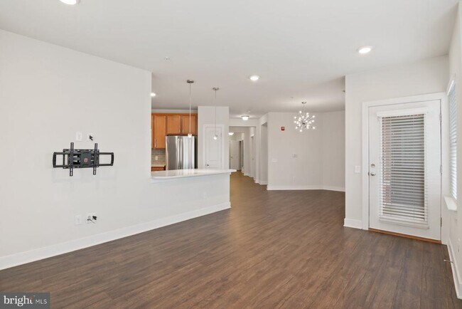 Building Photo - 2907 Bleeker St