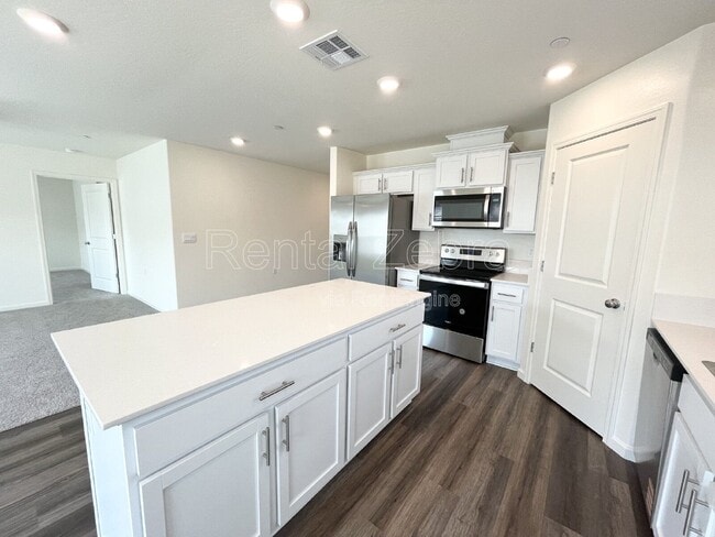 Building Photo - 4064 Cinnabar Ct
