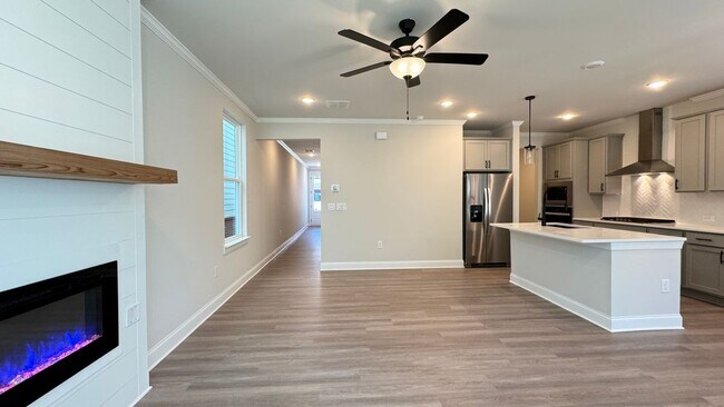 Building Photo - 709 Stickley Oak Way