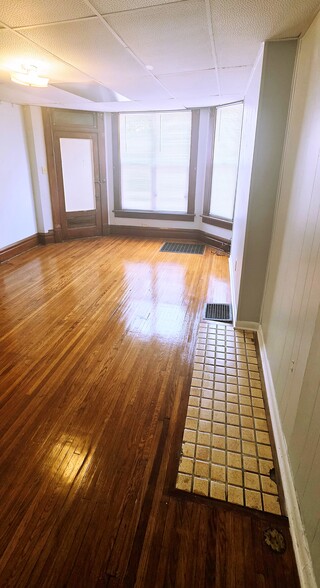 Kitchen Table space - 2588 East Ave