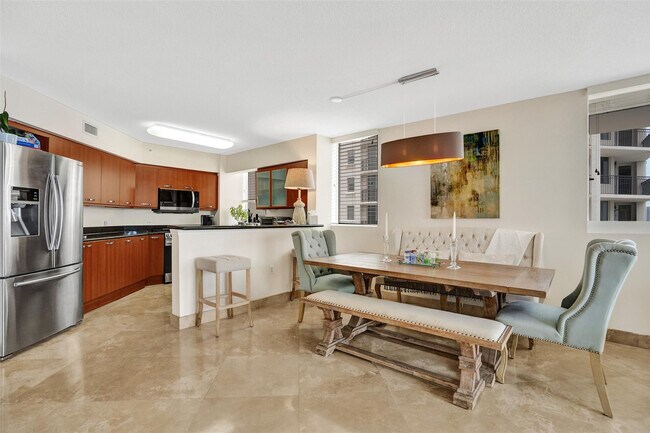 Building Photo - 2001 N Ocean Blvd