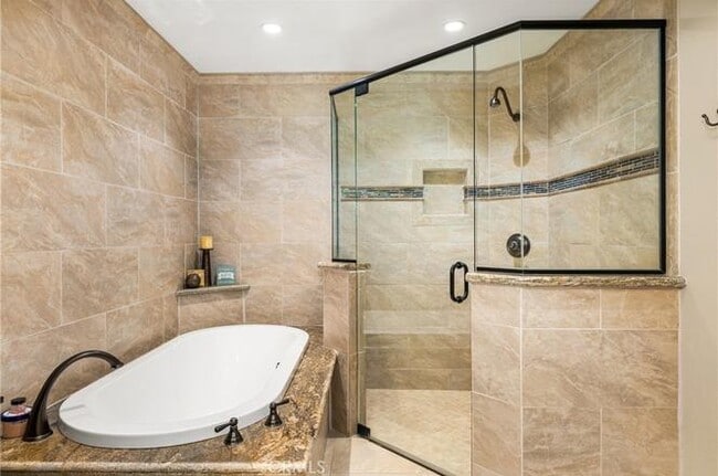 Building Photo - 6535 E Paseo Diego