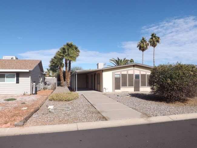 Building Photo - 2BED/2BATH MANUFACTURED HOME