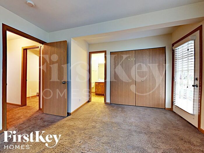 Building Photo - 751 Serendipity Dr