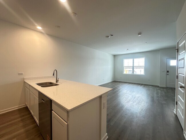 Building Photo - 2274 Barbera Dr