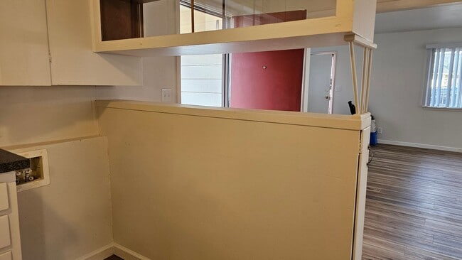 Building Photo - Jean Street 4 Plex