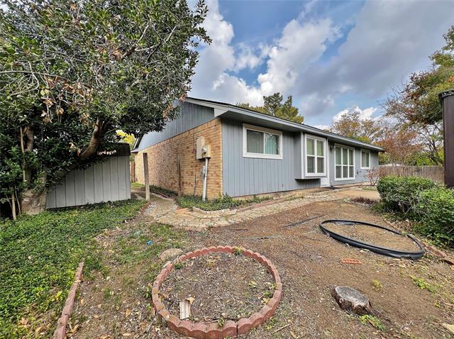 Building Photo - 2414 Clearhaven Ct