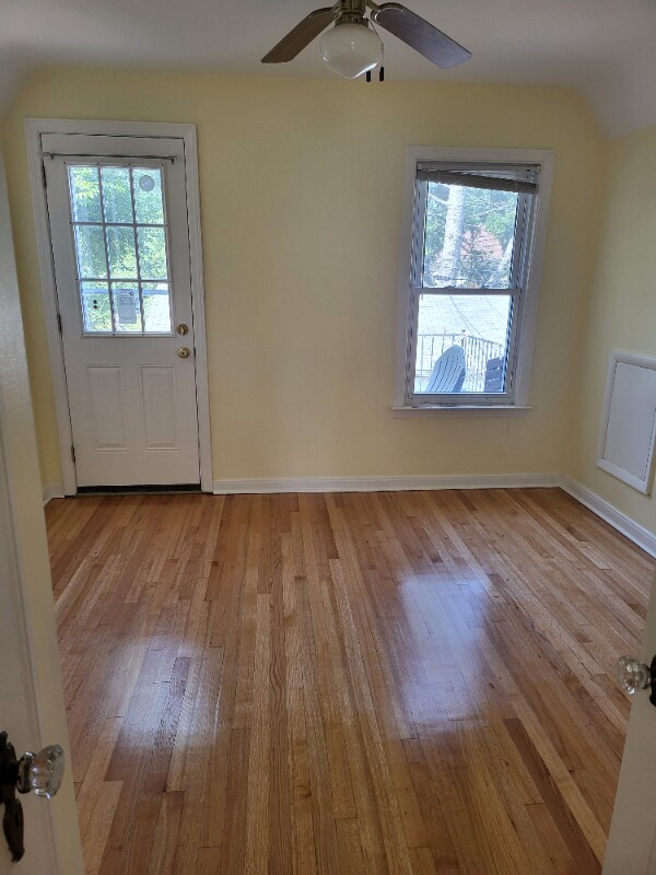 Building Photo - 235 Jewell St