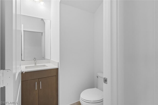 Building Photo - 5693 Cassidy Ln