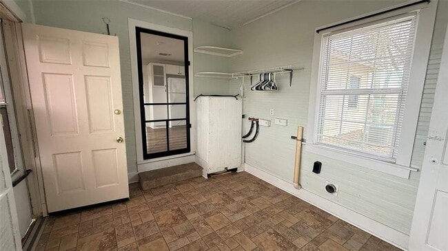 Building Photo - 4651 Co Rd 417