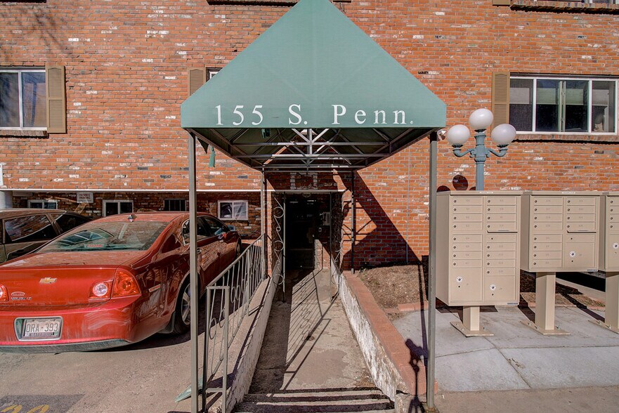 Primary Photo - 155 S Pennsylvania St