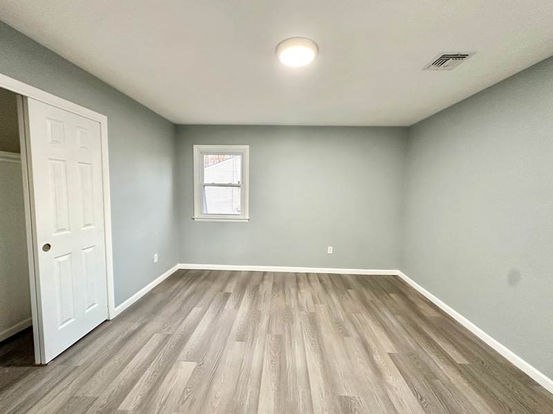 Building Photo - 306 New Jersey Rd