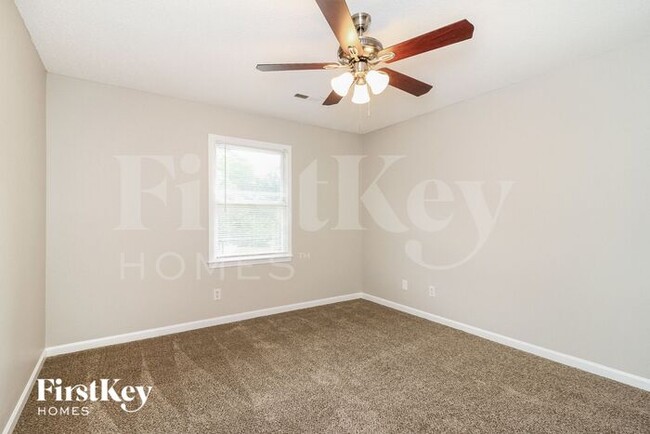 Building Photo - 5010 Promise Land Ct