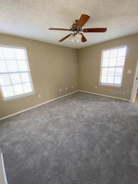 Building Photo - 5028 Park Central Dr