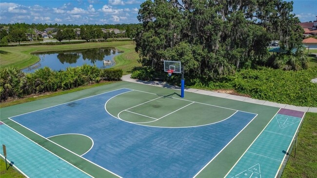 Building Photo - 588 Cantabria Dr