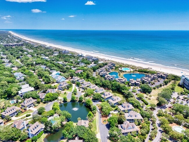 Building Photo - Summerhouse 310