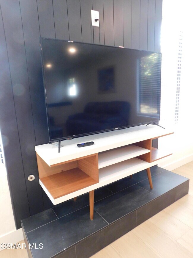 Building Photo - 30024 Quail Run Dr