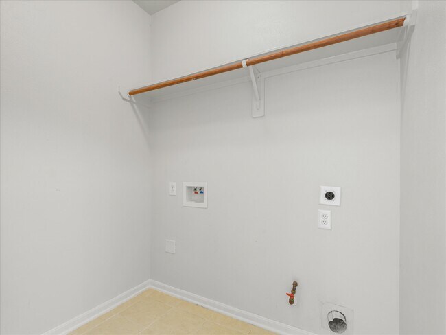 Building Photo - 20214 Sendera Oaks Ln