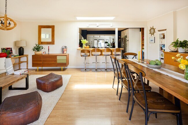 Building Photo - Welcome to Your Storybook San Rafael Retreat!