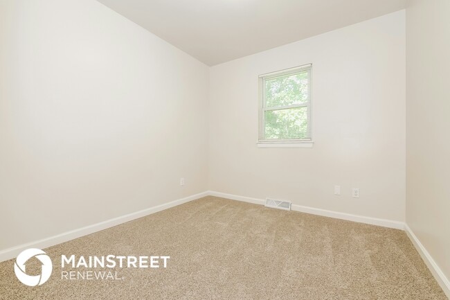 Building Photo - 5120 Goodman Ln