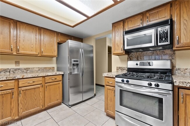 Building Photo - 3963 Tudur Ln