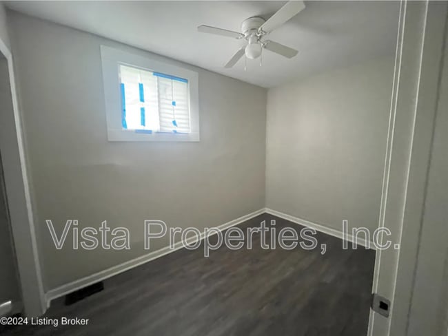 Building Photo - 1005 Dixie Hwy