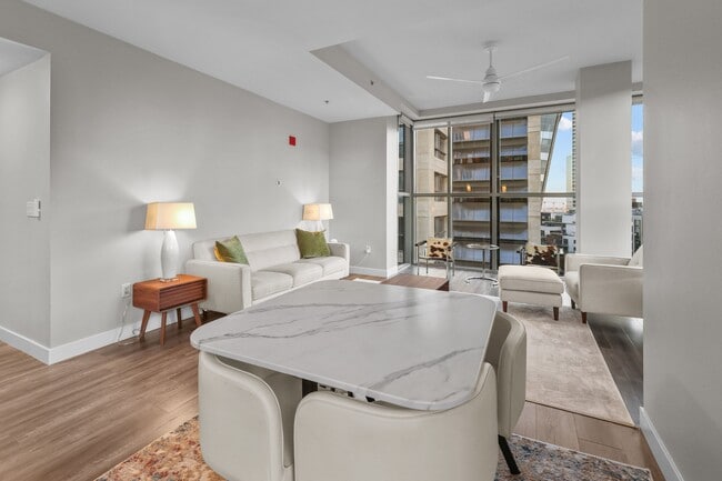 Building Photo - 1150 J St