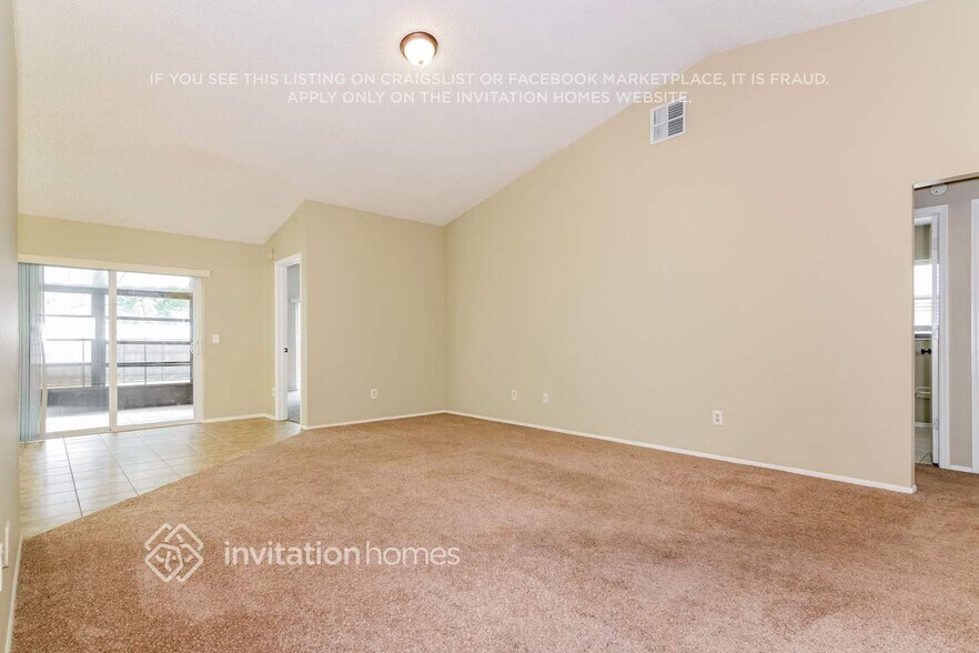 Building Photo - 11001 Kenbrook Dr