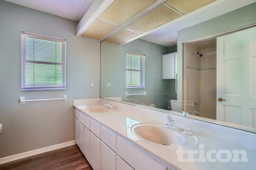 Building Photo - 3037 Overview Ln