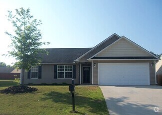 Building Photo - 3 Bedroom 2 Bath