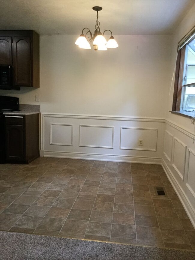 Building Photo - Spacious Mukilteo Rambler in Harbor Pointe – 3BR, Deck & Private Backyard