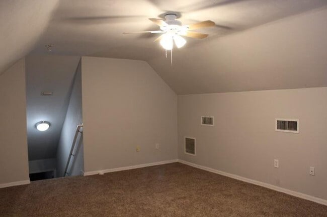 Building Photo - 4965 NW 8th Ave