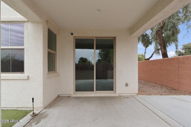 Building Photo - 1942 S Sycamore Pl