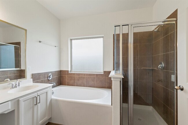 Building Photo - 12339 Ridgecrest Dr