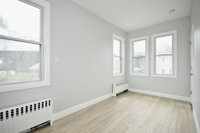 Building Photo - 7700 Francis