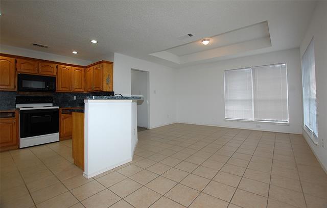 Building Photo - 122 Princeton Cir