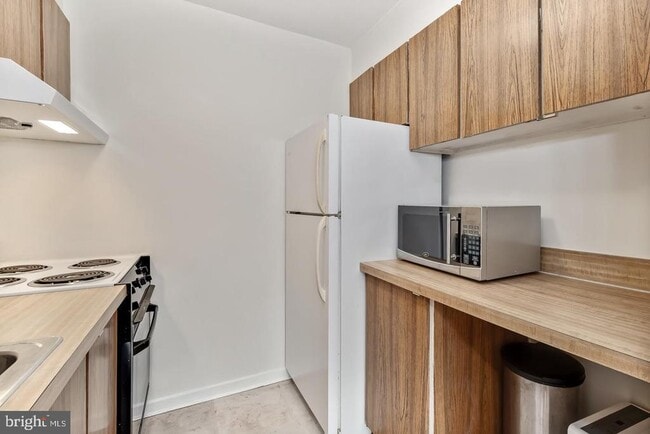 Building Photo - 226 W Rittenhouse Square