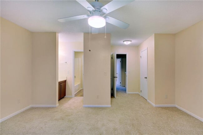 Building Photo - 639 Brockinton Point