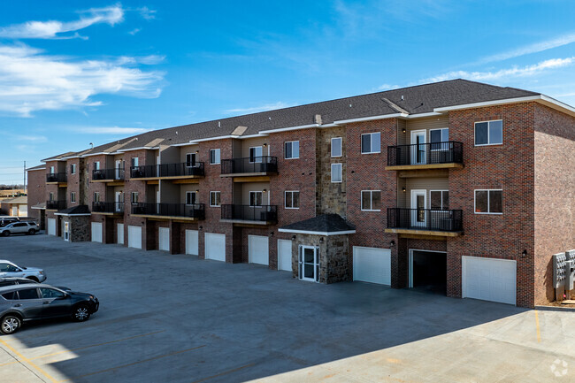 Building Photo - Wilderness Hills South Apartments