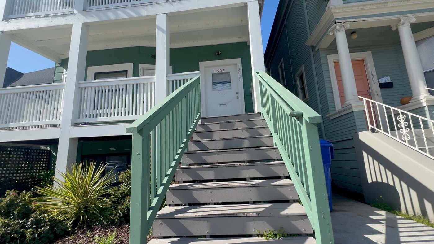 Building Photo - 1303 Adeline St