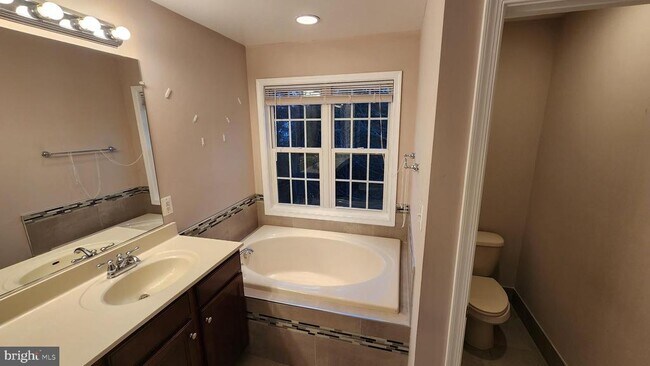 Building Photo - 25146 Harpenden Terrace