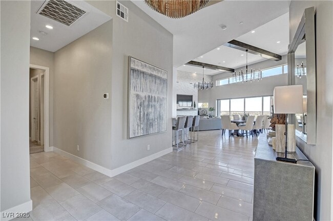 Building Photo - 6300 Clovis Point St