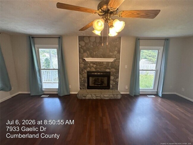 Building Photo - 7933 Gaelic Dr