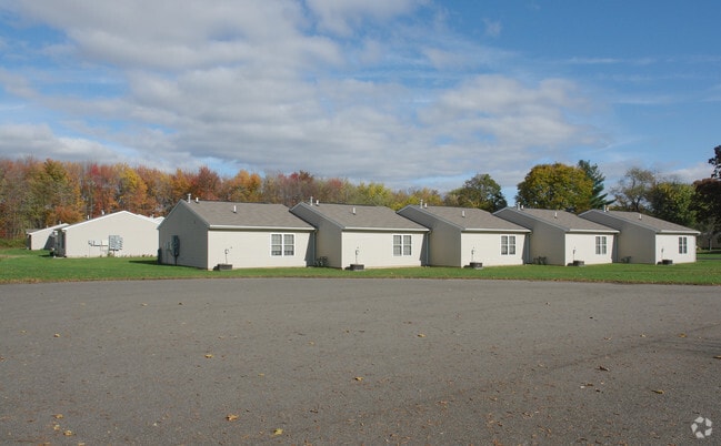 Building Photo - Scott Meadows Apartments
